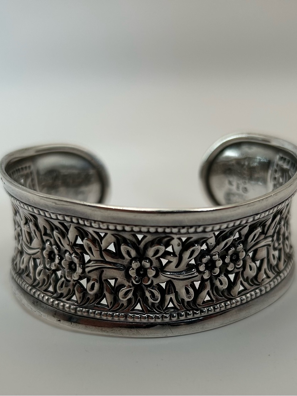 Vintage Thai Designer Floral Repousse Style Sterling Silver Cuff Bracelet